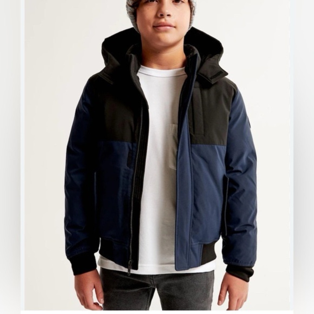 Abercrombie & Fitch kids Dark Brown and Navy Jacket Size 9/10
